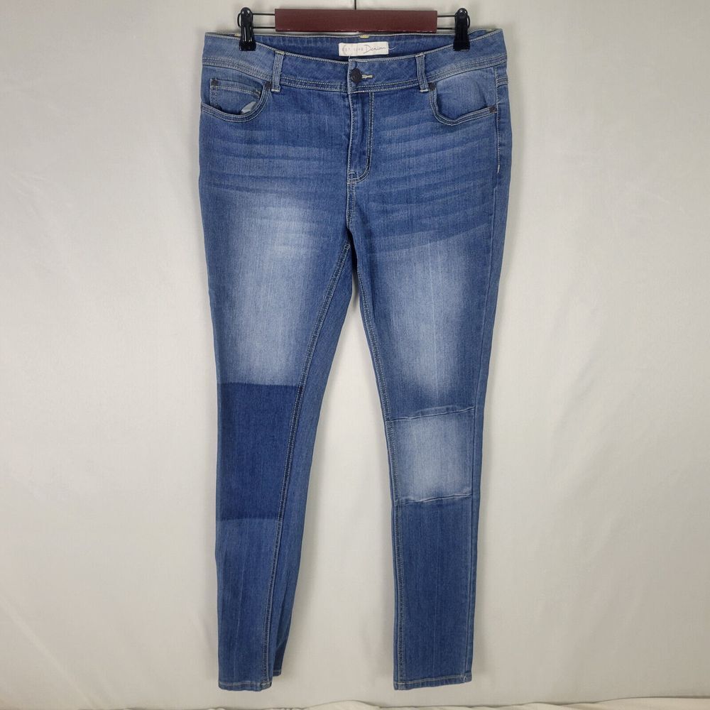 Cato Jeans Womens 6 Blue Mid Rise Curvy Skinny Leg Patch Medium Wash Denim